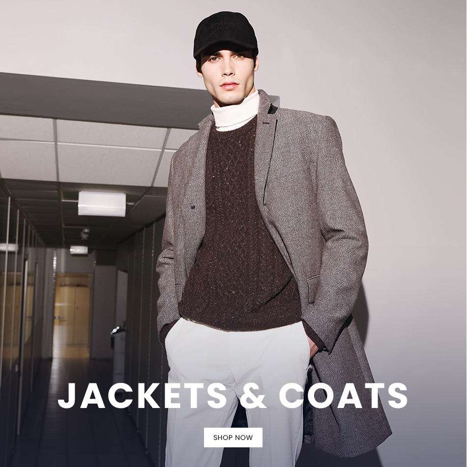 Discover here jackets and coats