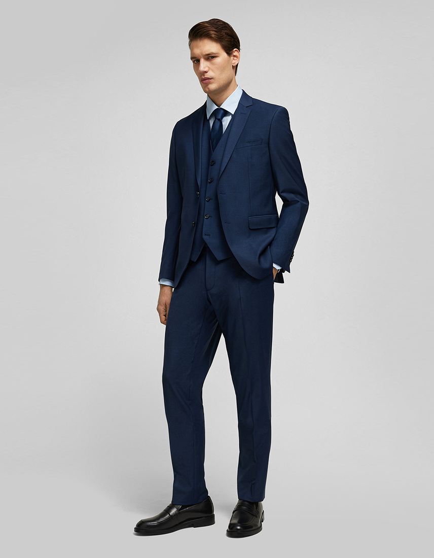 Coupe ajustée Costume bleu foncé, coupe ajustée