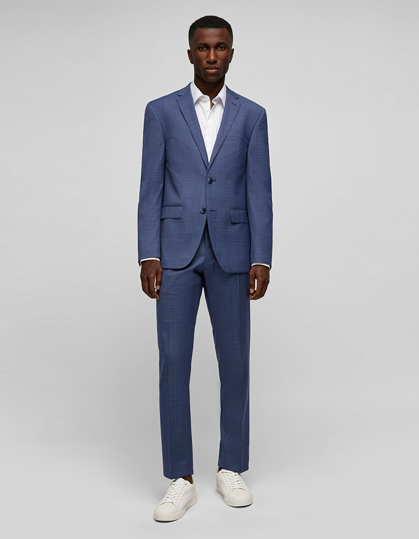 Costume à la coupe moderne Costume élégant en bleu de Hechter Paris