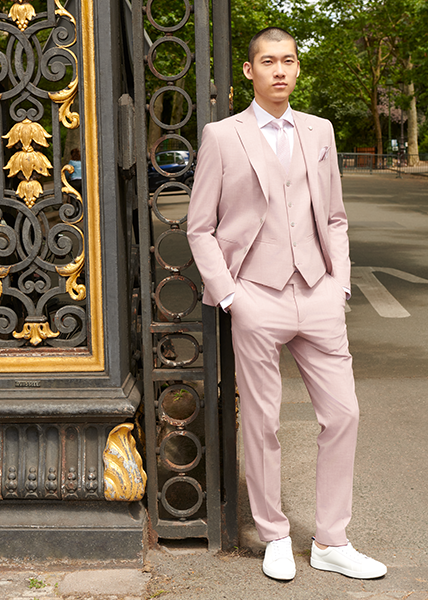 Elegant three-piece suit in grey