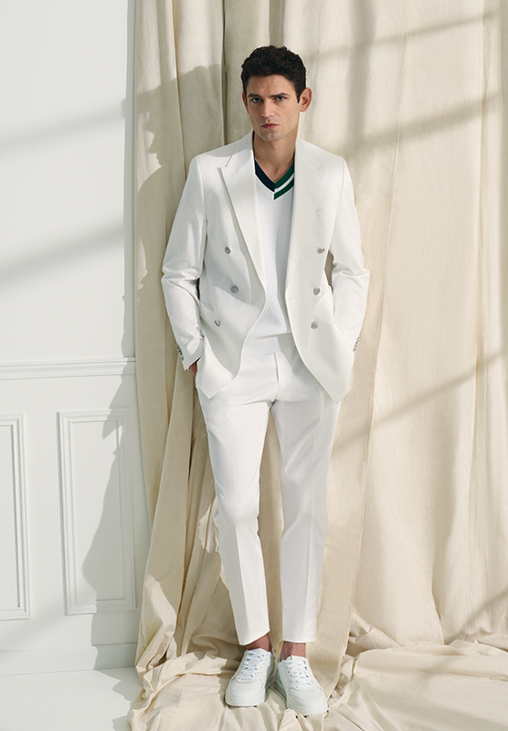 Guide to style a monochrome look