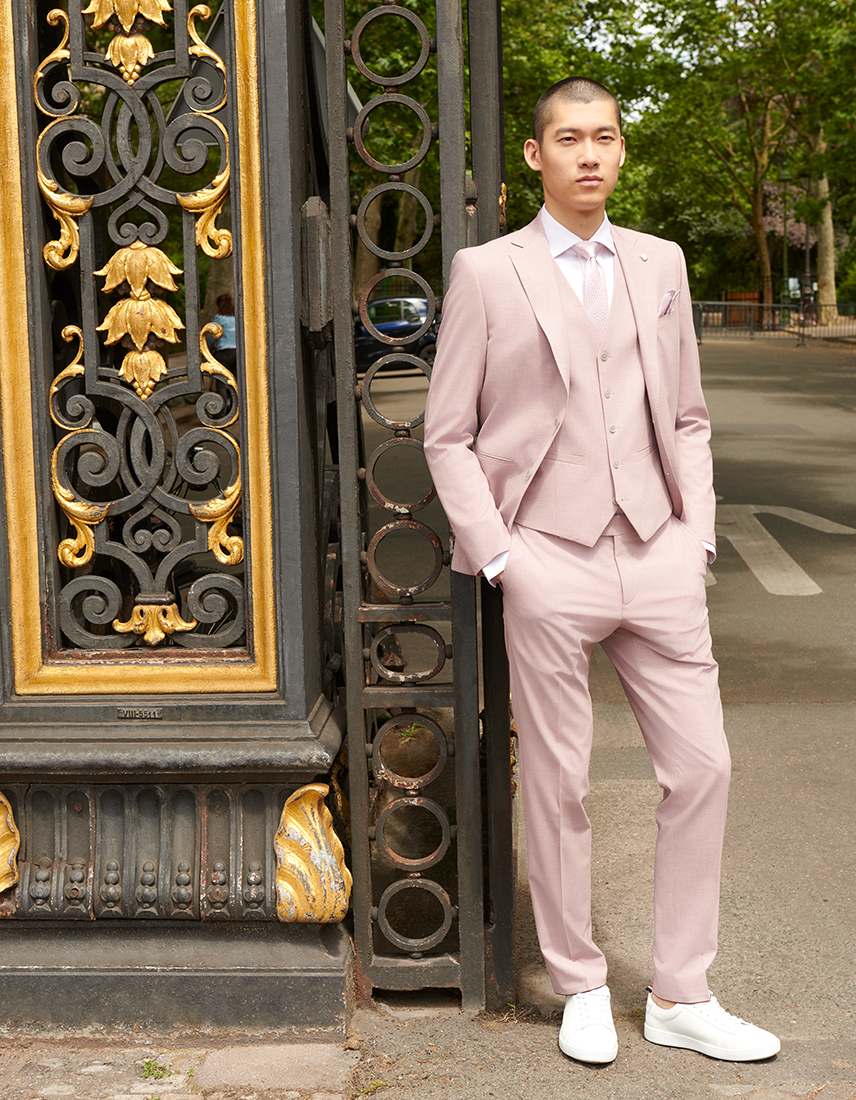 Latest elegant three-piece suit for weddings