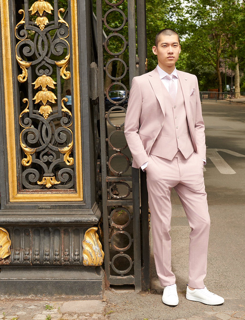 Latest elegant three-piece suit for weddings