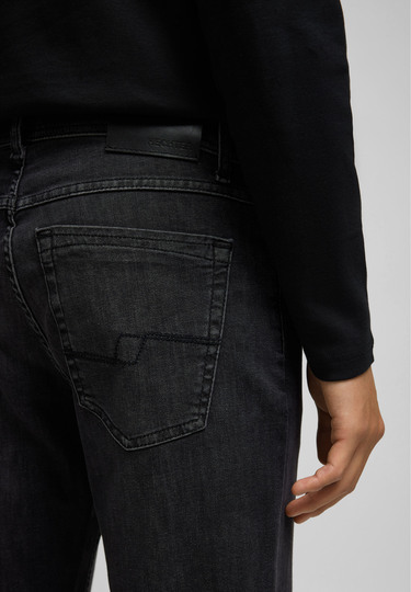 Regular Tapered Fit 5-Pocket Jeans aus Hightech-Fasern, graphite Detailansicht 2