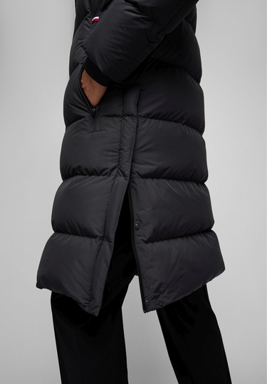 Down coat, black