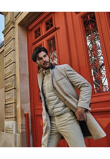 Sportiver Blouson, beige Detailansicht 2