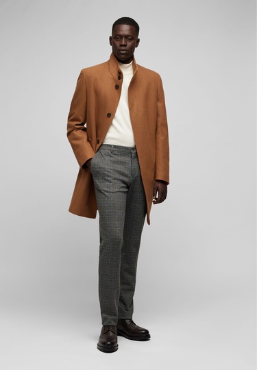 Turtle neck sweater, ivory