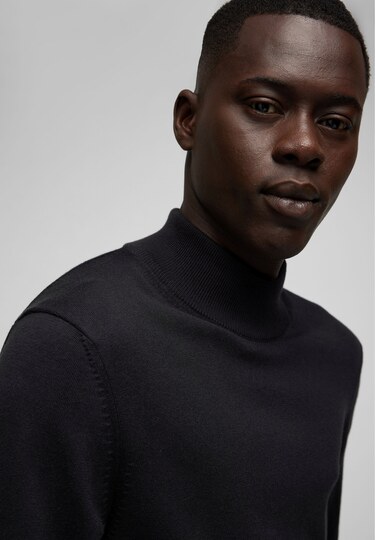 Turtle neck sweater, black