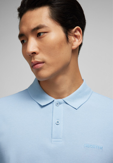 Piquee-Poloshirt, light blue Detailansicht 1