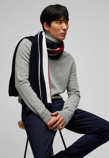 Knitted scarf, midnight blue Detailansicht 1