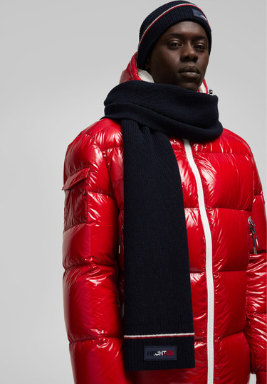 Knitted scarf, Midnight blue Frontansicht