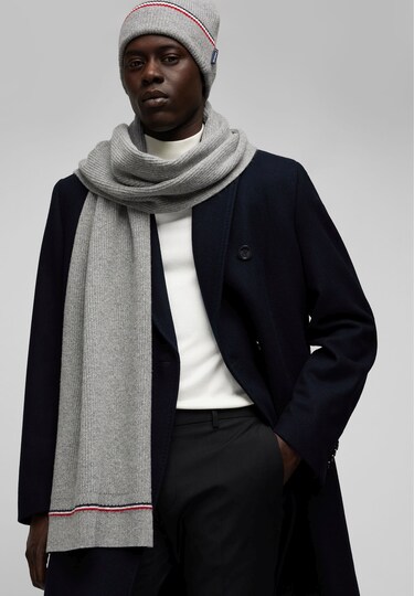 Strickschal, gunmetal Detailansicht 2